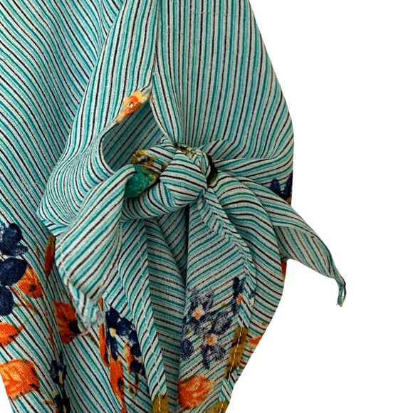 Floral Short Sleeve Blouse with Buckle Belt – Blue – No Size Tag (Approx. S-M) - Picture 5 of 9